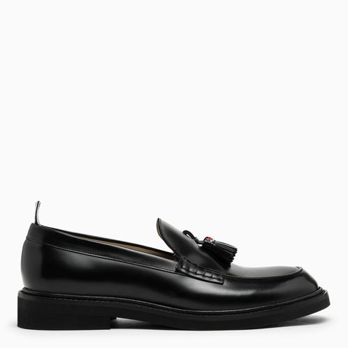 Black leather moccasin with tassels - Thom Browne - Modalova