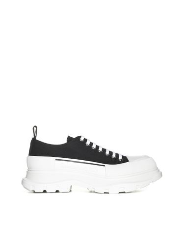 Tread Slick Sneakers - Alexander McQueen - Modalova