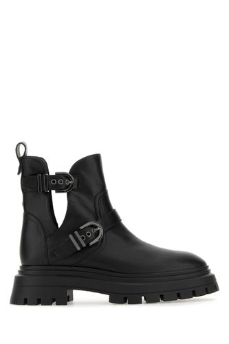 Leather Maverick Bedford Moto Ankle Boots - Stuart Weitzman - Modalova