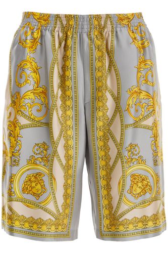 Versace Silk Bermuda Shorts cup Of - Versace - Modalova