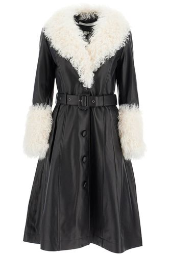 Foxy Leather And Shearling Long Coat - Saks Potts - Modalova