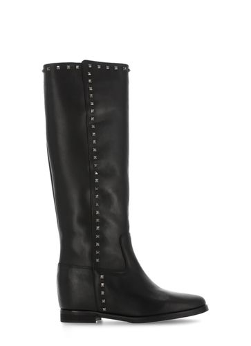 Julie Dee Boots With Studs - Julie Dee - Modalova