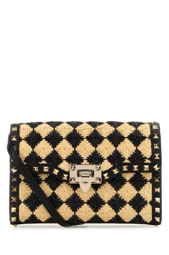 Two-tone Raffia Rockstud Crossbody Bag - Valentino Garavani - Modalova