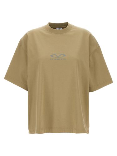 VETEMENTS oval Logo T-shirt - VETEMENTS - Modalova