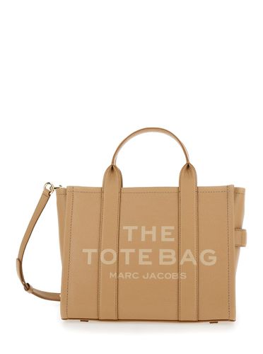 The Medium Tote Bag Shoulder Bag With Logo In Grainy Leather Woman - Marc Jacobs - Modalova