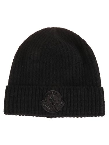 Moncler Logo Patch Ribbed Beanie - Moncler - Modalova