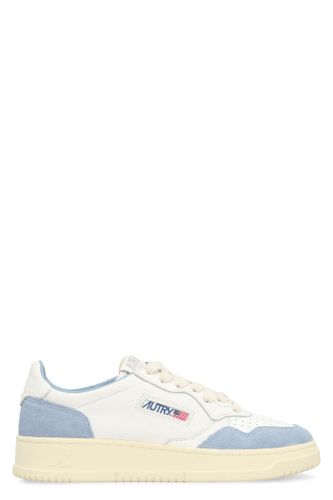 Autry Medalist Low-top Sneakers - Autry - Modalova