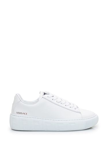 Versace Sneakers In White Leather - Versace - Modalova