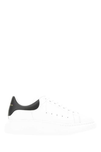 White Leather Sneakers With Black Leather Heel - Alexander McQueen - Modalova