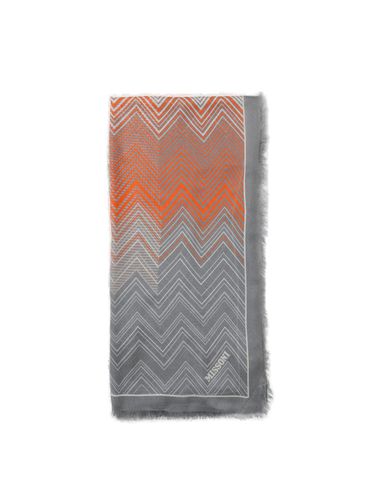 Zig-zag Patterned Frayed Edge Scarf - Missoni - Modalova