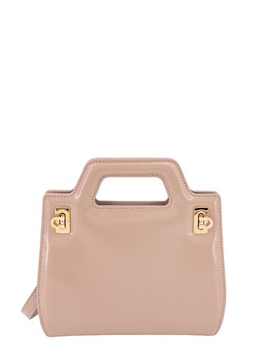 Ferragamo Wanda Handbag - Ferragamo - Modalova