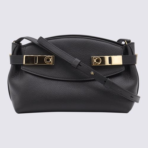 Black Leather Hug Crossbody Bag - Ferragamo - Modalova