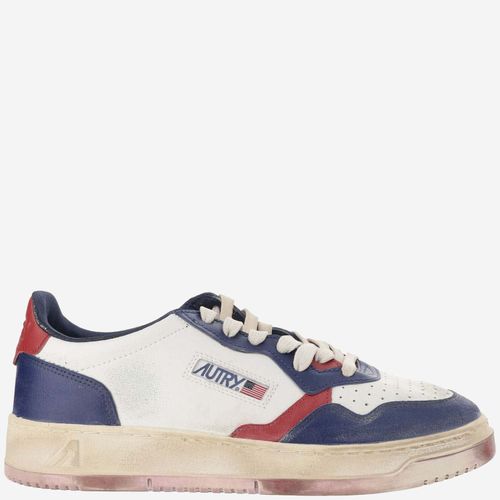 Medalist Low Super Vintage Leather Sneakers - Autry - Modalova