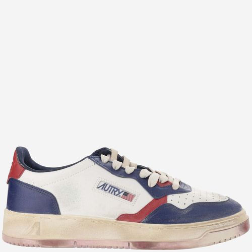 Medalist Low Super Vintage Leather Sneakers - Autry - Modalova