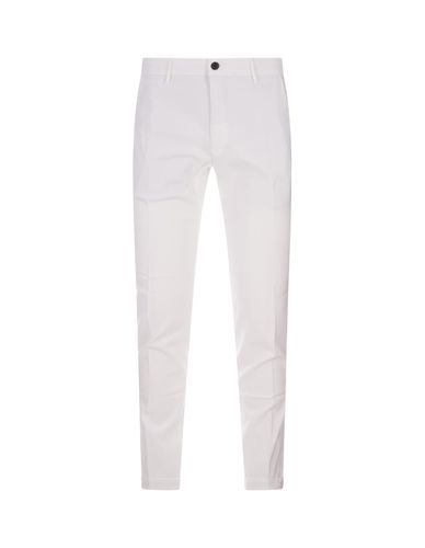 Incotex White Slim Fit Trousers - Incotex - Modalova