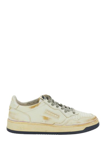 Super Vintage Low Top Sneakers With Logo Detail In Leather Man - Autry - Modalova