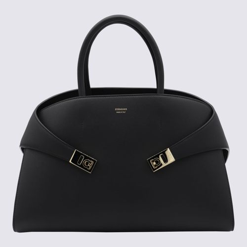 Leather Hug L Top Handle Bag - Ferragamo - Modalova