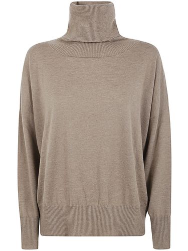 Large Round Neck Sweater - Liviana Conti - Modalova