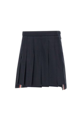 Mini Dropped Back Pleated Wool Skirt - Thom Browne - Modalova