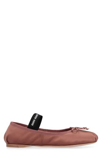 Miu Miu Satin Ballet Flats - Miu Miu - Modalova