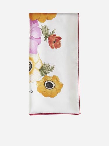 Ferragamo Anemones Print Silk Scarf - Ferragamo - Modalova