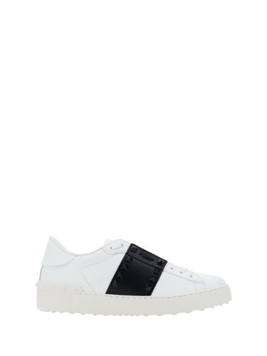 Rockstud Untitled Sneakers - Valentino Garavani - Modalova