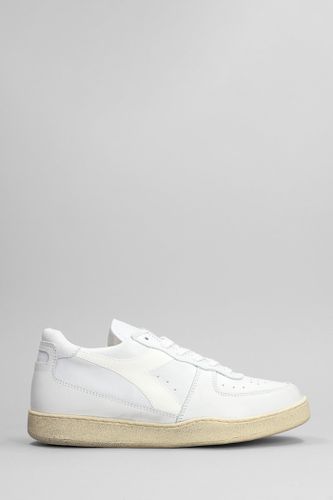 Mi Basket Sneakers In White Leather - Diadora - Modalova