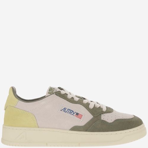 Autry Low Medalist Sneakers - Autry - Modalova