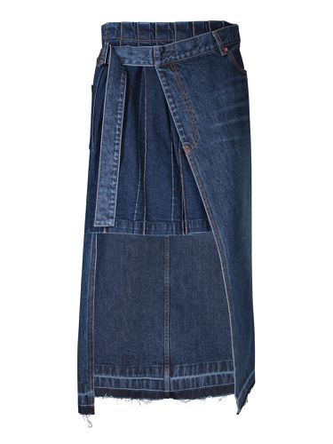 Overlapping Raw-cut Hem Denim Midi Skirt - Sacai - Modalova