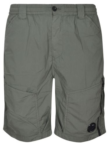 C. P. Company Elastic Buttoned Waist Cargo Shorts - C.P. Company - Modalova