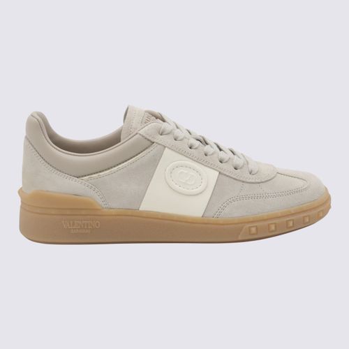 Valentino Garavani Beige Sneakers - Valentino Garavani - Modalova