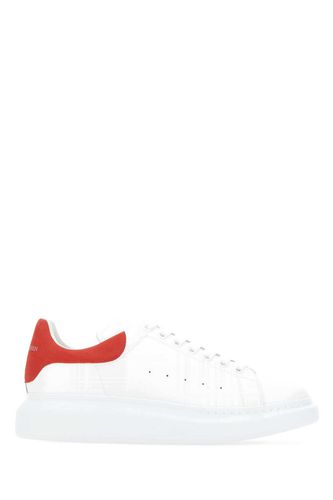 White Leather Sneakers With Red Suede Heel - Alexander McQueen - Modalova