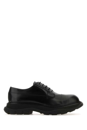 Black Leather Tread Lace-up Shoes - Alexander McQueen - Modalova