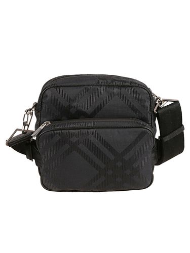 Double Pocket Zip Shoulder Bag - Burberry - Modalova