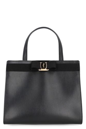 Ferragamo Vara Bow Detail Tote Bag - Ferragamo - Modalova