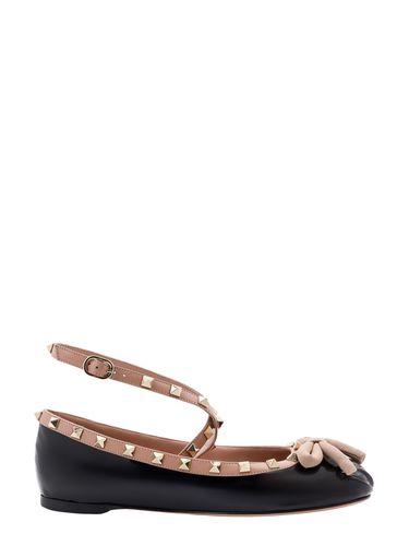 Mm Rockstud Patent Leather Ballet Flats - Valentino Garavani - Modalova