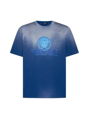 Medusa-logo Gradient-printed Crewneck T-shirt - Versace - Modalova
