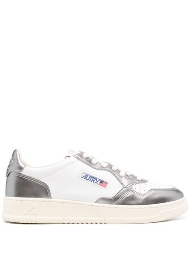 Autry Medalist Low Sneakers - Autry - Modalova