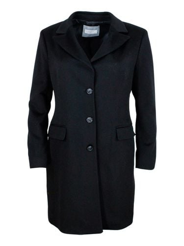 Single-breasted Coat Made Of Soft And Precious Cashmere With Flap Pockets And Button Closure. Matching Inner Lining. Side By Side Slim Line - Barba Napoli - Modalova