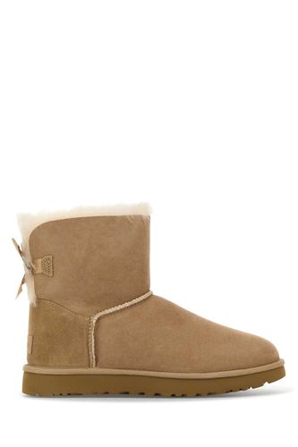 Suede Mini Bailey Bow Ankle Boots - UGG - Modalova