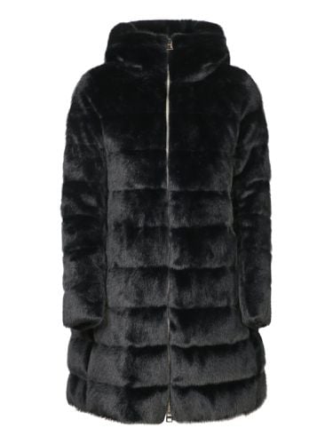 Hooded Down Jacket With Zip Closure In Eco Fur Woman - Herno - Modalova