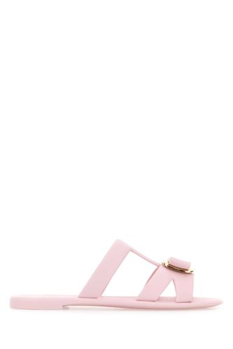 Pastel Pink Rubber Lilou Slippers - Ferragamo - Modalova