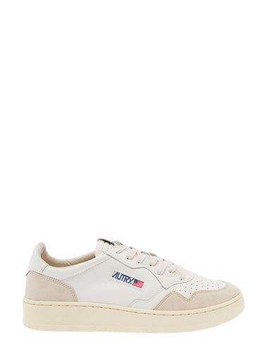 Medalist Low Top Sneakers With Beige Suede Details In Leather Man - Autry - Modalova