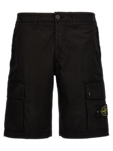 Logo Badge Bermuda Shorts - Stone Island - Modalova