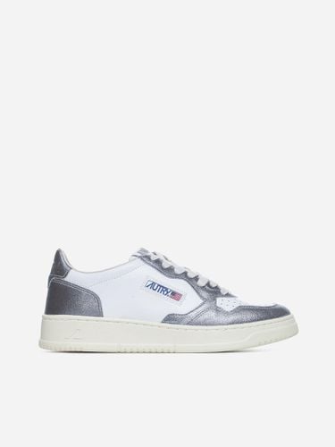 Medalist Leather Low-top Sneakers - Autry - Modalova