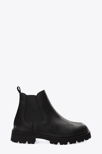 Men Nabuc Chelsea Boot Black leather ankle-high chelsea boots - Copenhagen - Modalova