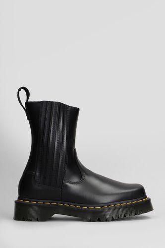 Amaayah Lo Orleans Combat Boots In Leather - Dr. Martens - Modalova