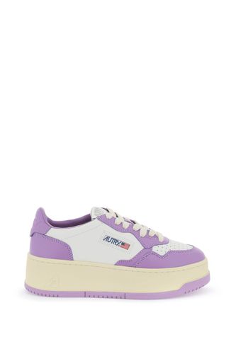 Autry Medalist Low Sneakers - Autry - Modalova