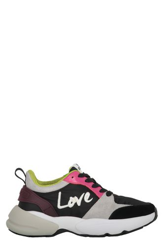 Love Moschino Low-top Sneakers - Love Moschino - Modalova