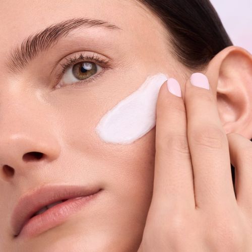 Flawless Fusion prebase iluminadora SPF 25 tono C010 Smooth Radiance 20 ml - Catrice - Modalova